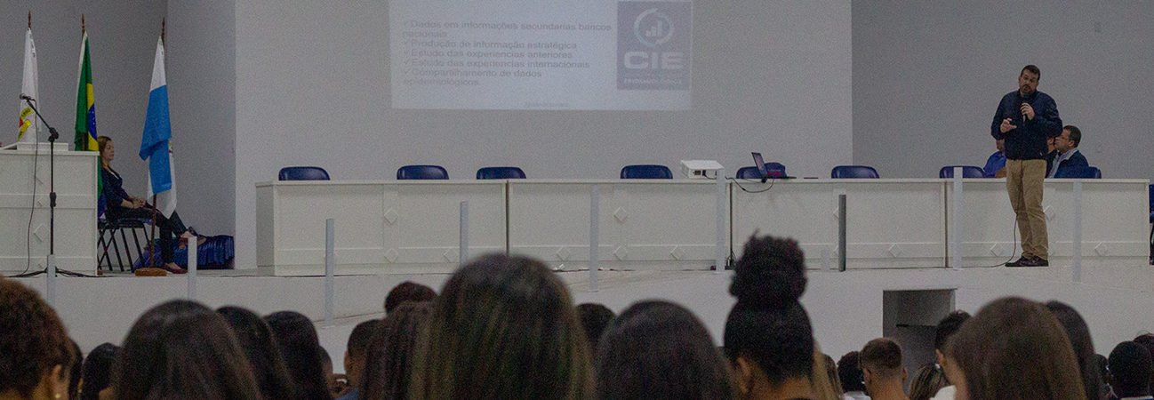 Seminário Atenção Primária em Saúde