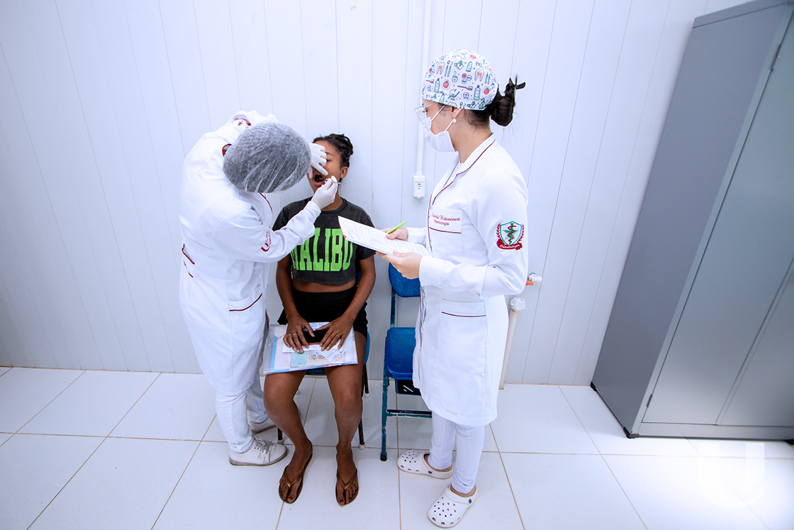 13-11-2024_Alunos_de_Odontologia_levam_saúde_bucal_a_gestantes_em_Araruama (1 (4)