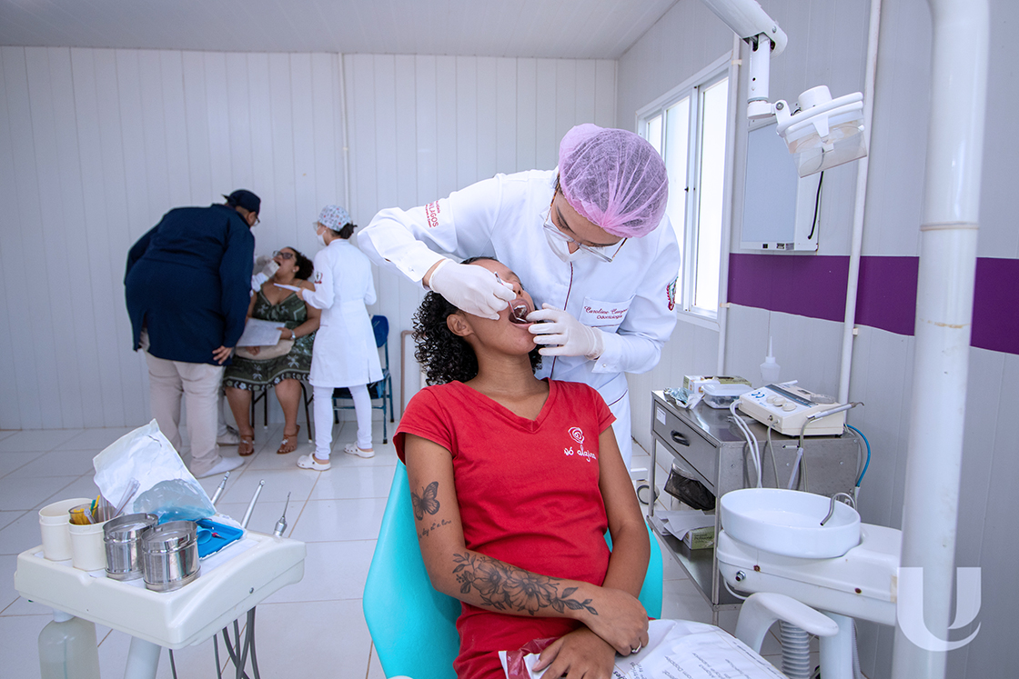 13-11-2024_Alunos_de_Odontologia_levam_saúde_bucal_a_gestantes_em_Araruama (1 (57)