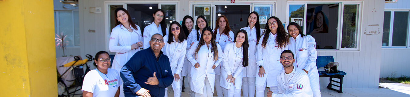 Alunos de Odontologia levam saúde bucal a gestantes em Araruama