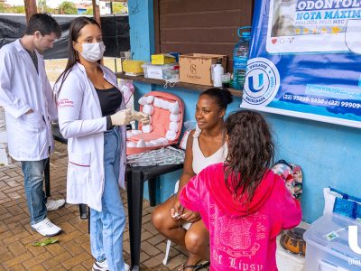 01-09-2025_Unilagos_promove_ação_do_Programa_Raízes (13)