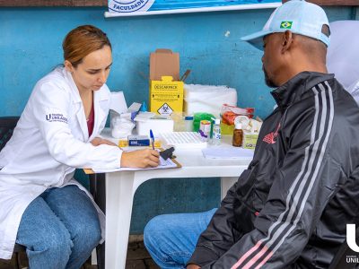 01-09-2025_Unilagos_promove_ação_do_Programa_Raízes (22)