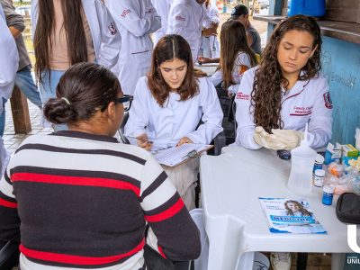 01-09-2025_Unilagos_promove_ação_do_Programa_Raízes (26)