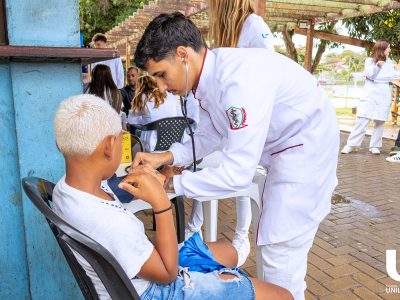 01-09-2025_Unilagos_promove_ação_do_Programa_Raízes (30)