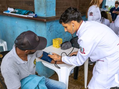 01-09-2025_Unilagos_promove_ação_do_Programa_Raízes (4)