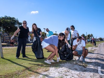 10-06-2024_Faculdade_Unilagos_realiza_Ecocaminhada_em_parce ( (18)