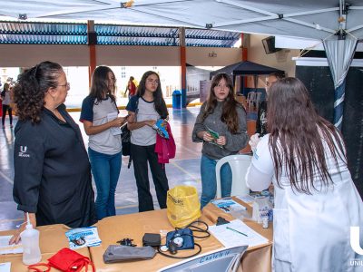 12-09-2025_Unilagos_participa_da_Expo_Profissões_20 (15)