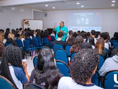 12-09-2025_Unilagos_participa_da_Expo_Profissões_20 (18)