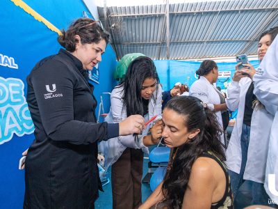 13-04-2026_Unilagos_participa_da_Feira (19)