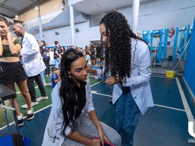 13-04-2026_Unilagos_participa_da_Feira (27)