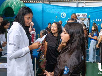 13-04-2026_Unilagos_participa_da_Feira (3)