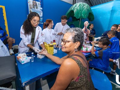 13-04-2026_Unilagos_participa_da_Feira (5)