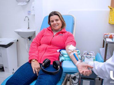 16-06-2025_Alunos_promovem_campanha_no_Dia_Mundial_do_Doador_de_Sangue (11)