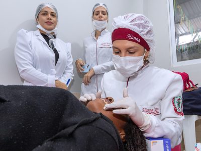 Projeto de extensão leva atendimento odontológico a crianças de São Vicente