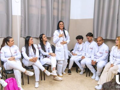 21-10-2025_Alunos_participam_do_Projeto_Maré (13)