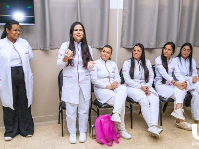 21-10-2025_Alunos_participam_do_Projeto_Maré (17)