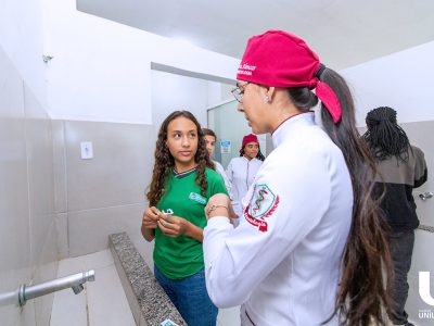 21-10-2025_Alunos_participam_do_Projeto_Maré (35)