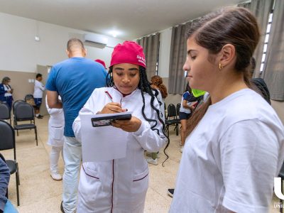 21-10-2025_Alunos_participam_do_Projeto_Maré (43)