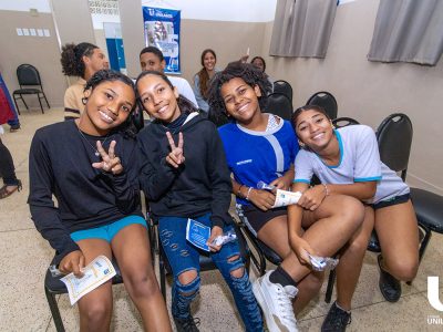 21-10-2025_Alunos_participam_do_Projeto_Maré (56)