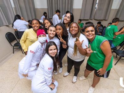 21-10-2025_Alunos_participam_do_Projeto_Maré (75)