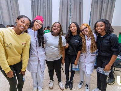 21-10-2025_Alunos_participam_do_Projeto_Maré (82)