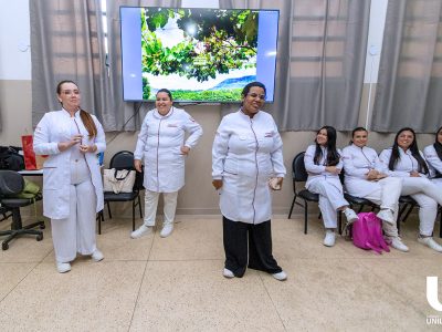 21-10-2025_Alunos_participam_do_Projeto_Maré (93)