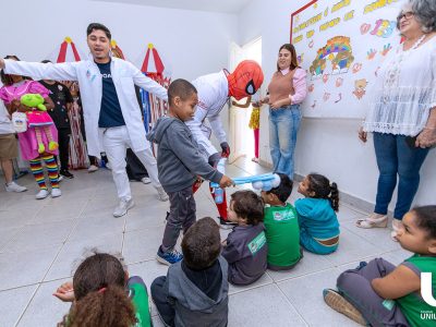 24-09-2025_Heróis_da_Saúde_Bucal_levam_edu (49)