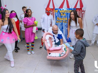 24-09-2025_Heróis_da_Saúde_Bucal_levam_edu (50)