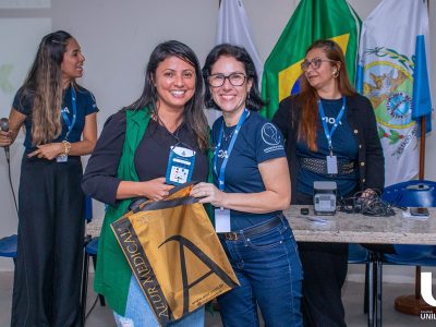 26-05-2025_III_Jornada_Odontológica_de_Araruama_reúne_estudantes_e_profissionais (105)