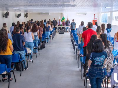 26-05-2025_III_Jornada_Odontológica_de_Araruama_reúne_estudantes_e_profissionais (139)