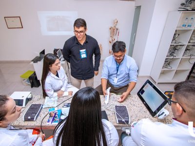 26-05-2025_III_Jornada_Odontológica_de_Araruama_reúne_estudantes_e_profissionais (4)
