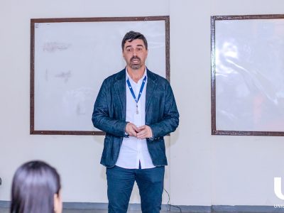 26-05-2025_III_Jornada_Odontológica_de_Araruama_reúne_estudantes_e_profissionais (47)