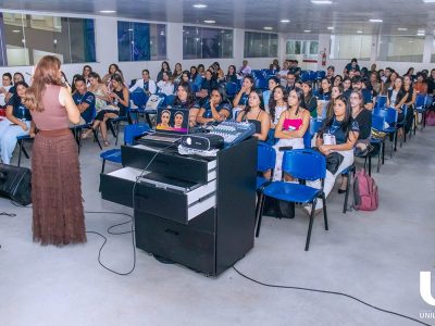 26-05-2025_III_Jornada_Odontológica_de_Araruama_reúne_estudantes_e_profissionais (80)