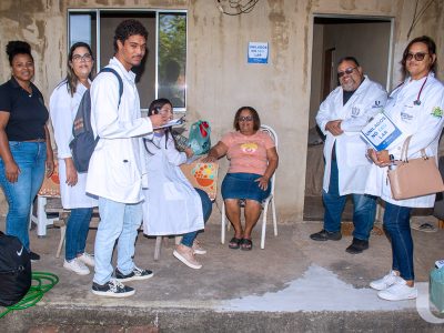 27-05-2025_Mais_uma_ação_do_UNILAR_leva_saúde_às_comunidades_de_Araruama (10)