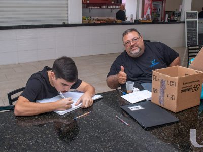 27-05-2025_Mais_uma_ação_do_UNILAR_leva_saúde_às_comunidades_de_Araruama (2)
