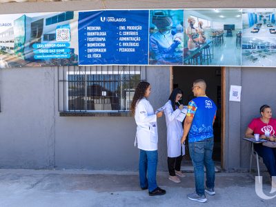 27-10-2025_Unilagos_participa_da_ação_Igreja_Aberta_Outubro_Rosa (11)