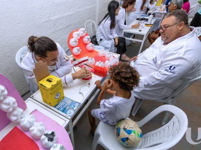 27-10-2025_Unilagos_participa_da_ação_Igreja_Aberta_Outubro_Rosa (23)