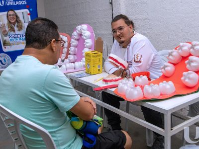 27-10-2025_Unilagos_participa_da_ação_Igreja_Aberta_Outubro_Rosa (25)