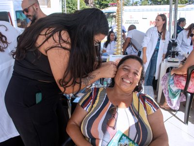 30-03-2025_Movimento_Saúde_leva_cuidado_e_informação_à_comunidade_na_Praça_Mataruna (14)