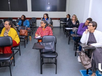 31-07-2025_Unilagos_sedia_Fórum_sobre_Violência_Obstétrica (35)