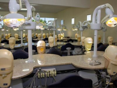 laboratorio-de-odontologia-faculdade-unilagos-6.jpg